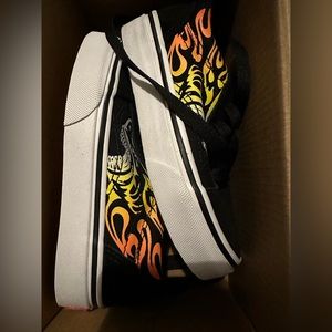 Girl platform vans